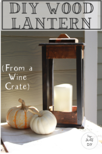 Easy Woodworking Project: turn an old wine crate into beautiful rustic decor! #woodworking #winecrate #upcycle #repurposed