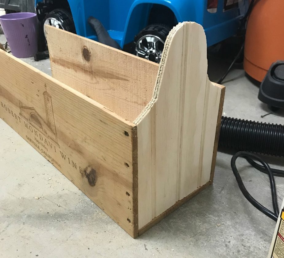 Need help making a Farmhouse Tool Caddy? Here's how I made one for $0 using materials in my garage.