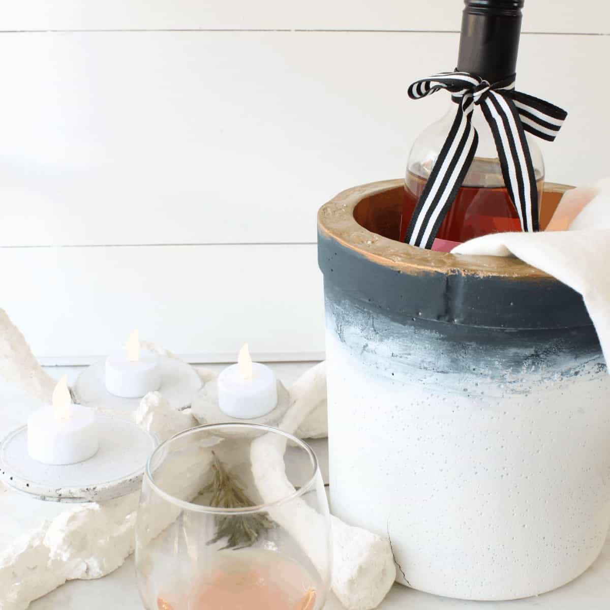 🌸 DIY Drink Chiller #hostingtips #homediys #homedecor #wine