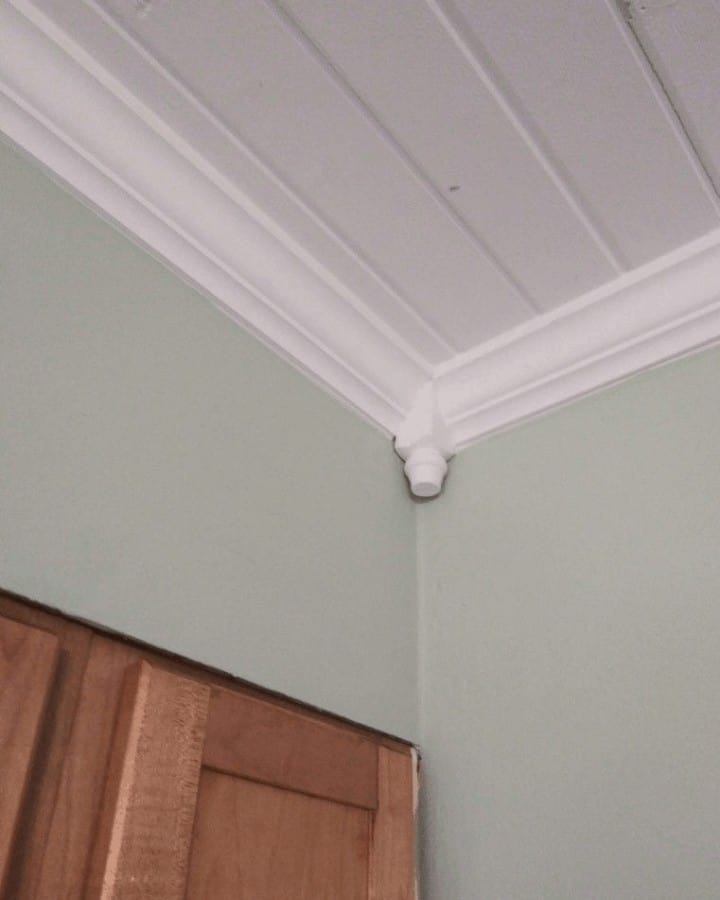 Corner Block, #1 of the 5 things people need to stop doing with their crown molding. Corner blocks, faux crown, and a lack of backer board are just a few things people should be mindful of when installing crown. 