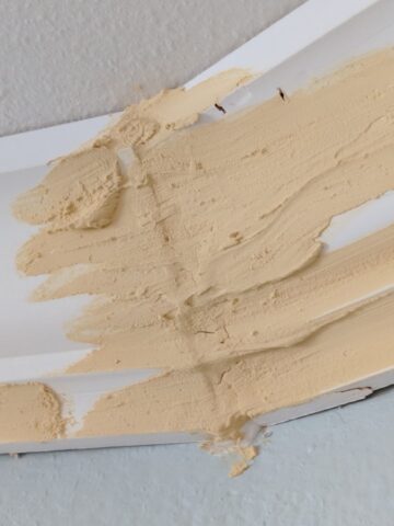 Bad crown molding. 5 Things People Need to stop doing.